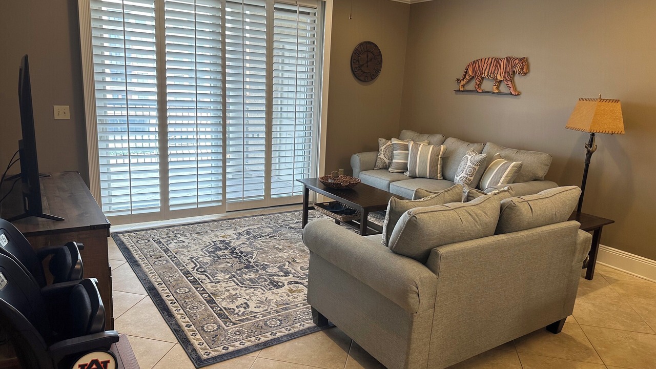 Photo of Livingroom in Auburn