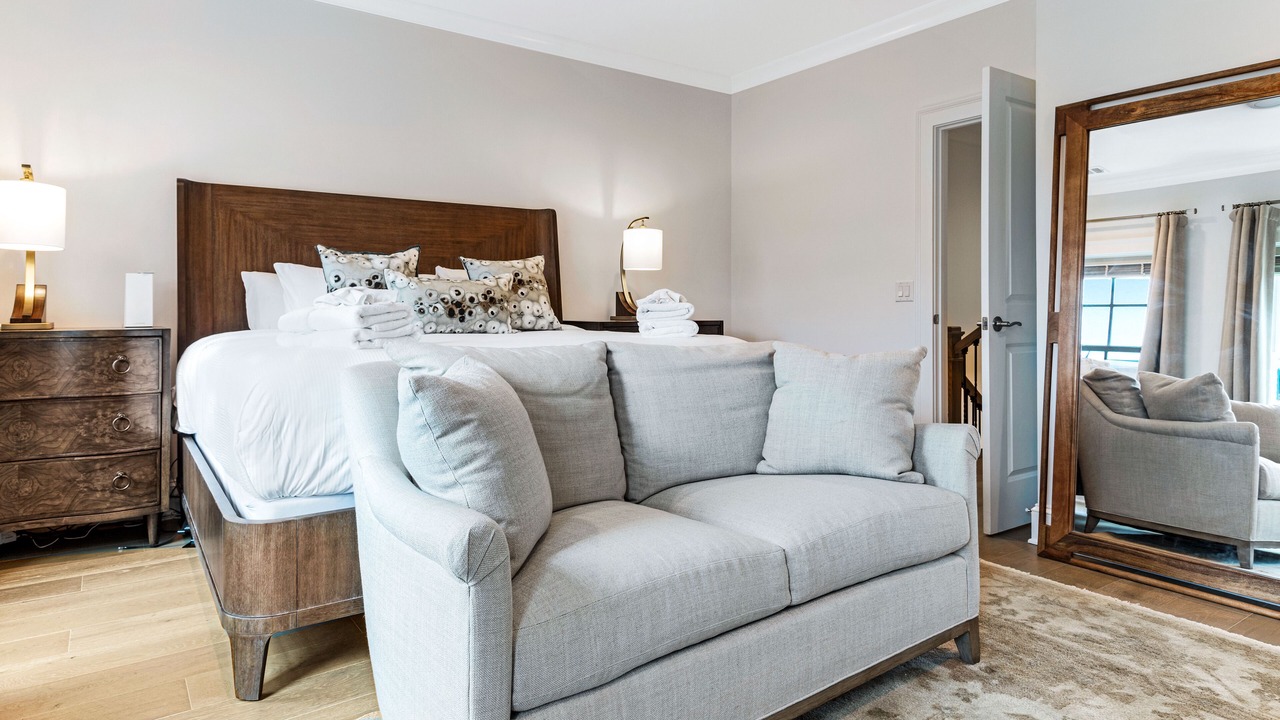 Photo of Bedroom in Hitch Village - Fred Wessels Homes