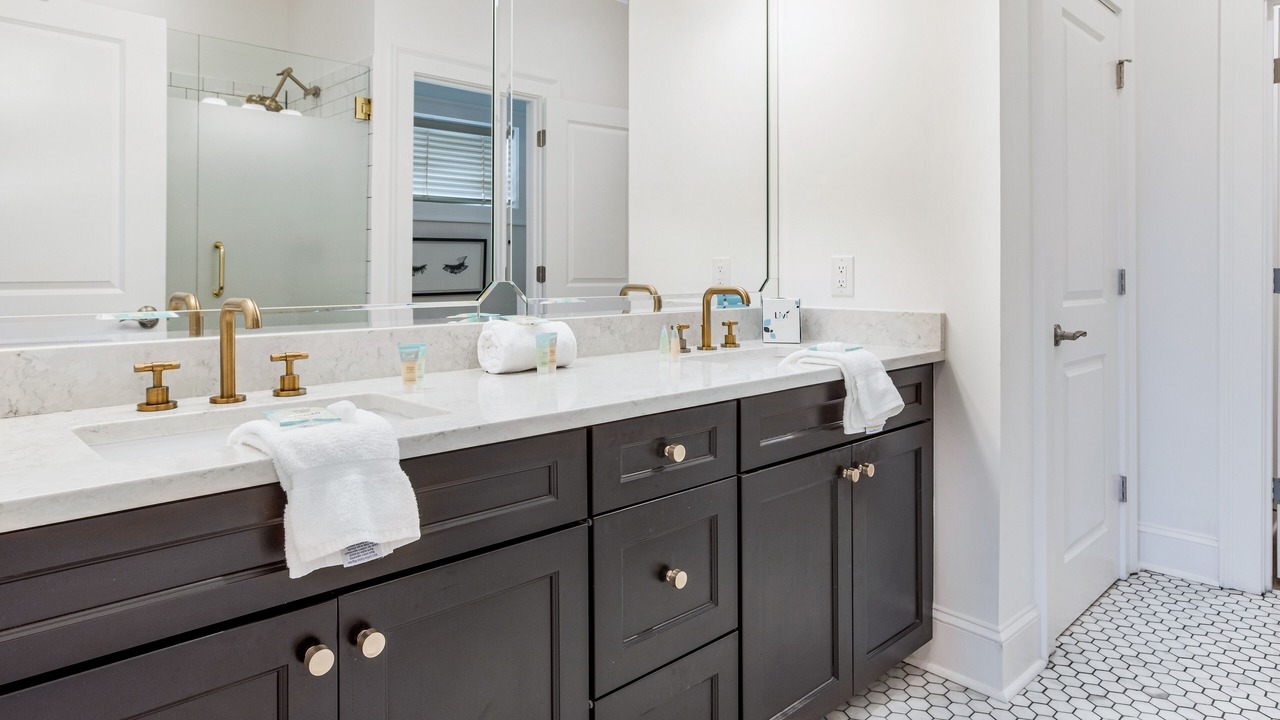 Photo of Bathroom in Hitch Village - Fred Wessels Homes