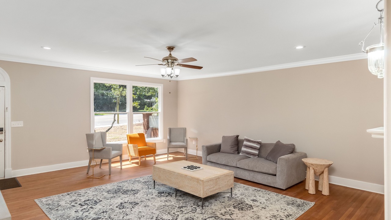 Photo of Livingroom in Fondren