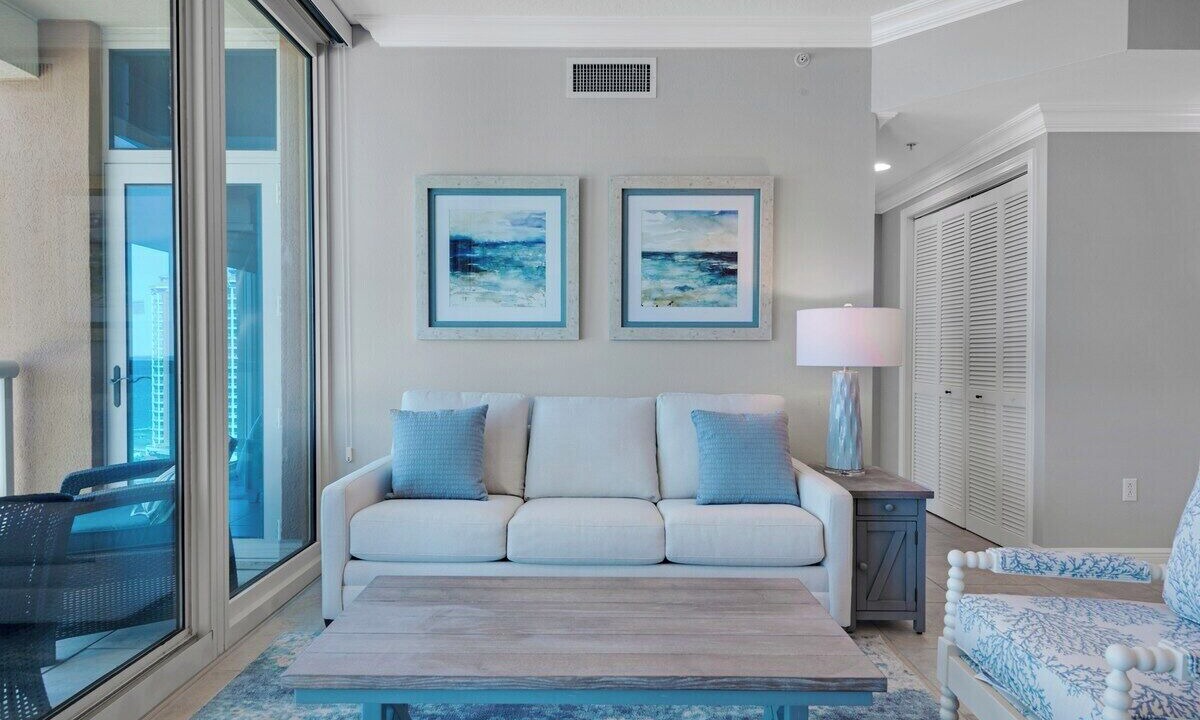 Photo of Livingroom in Pensacola Beach