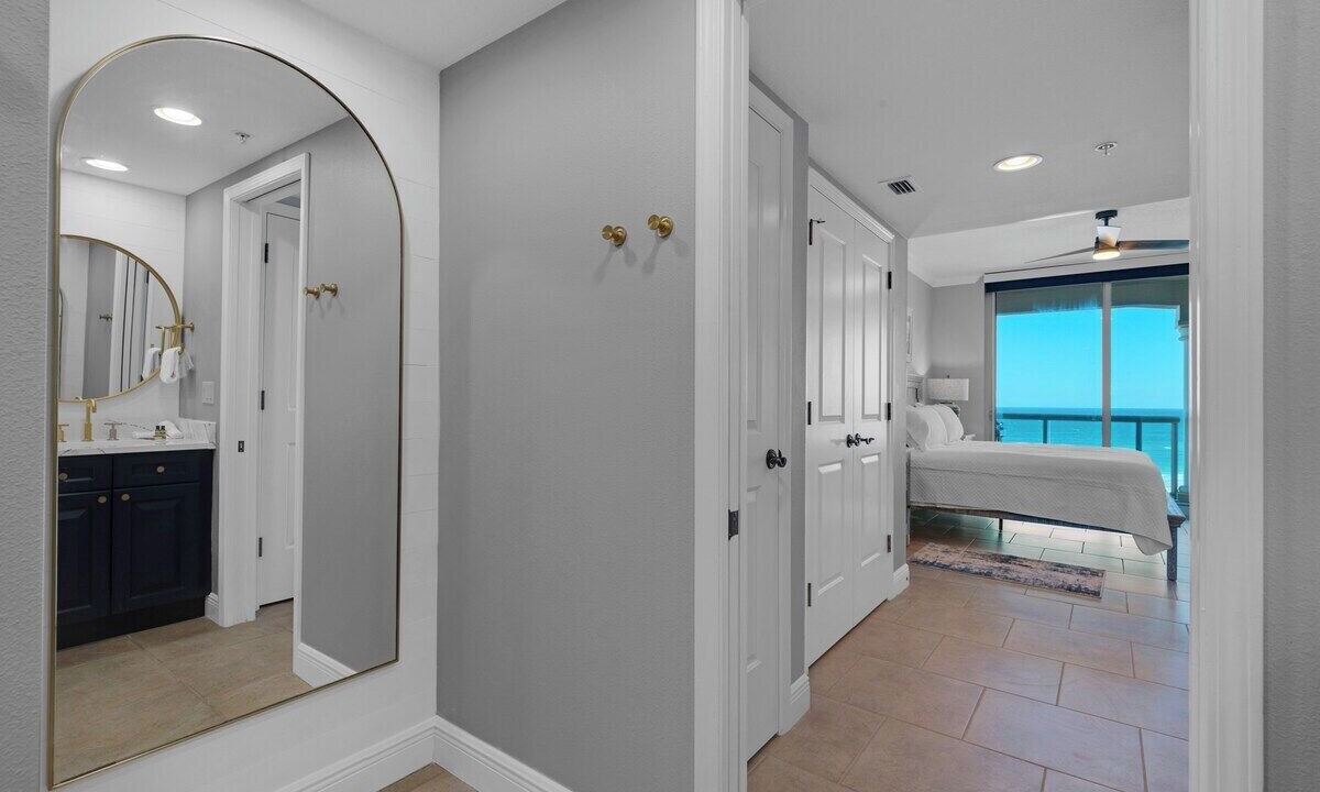 Photo of Bedroom in Pensacola Beach