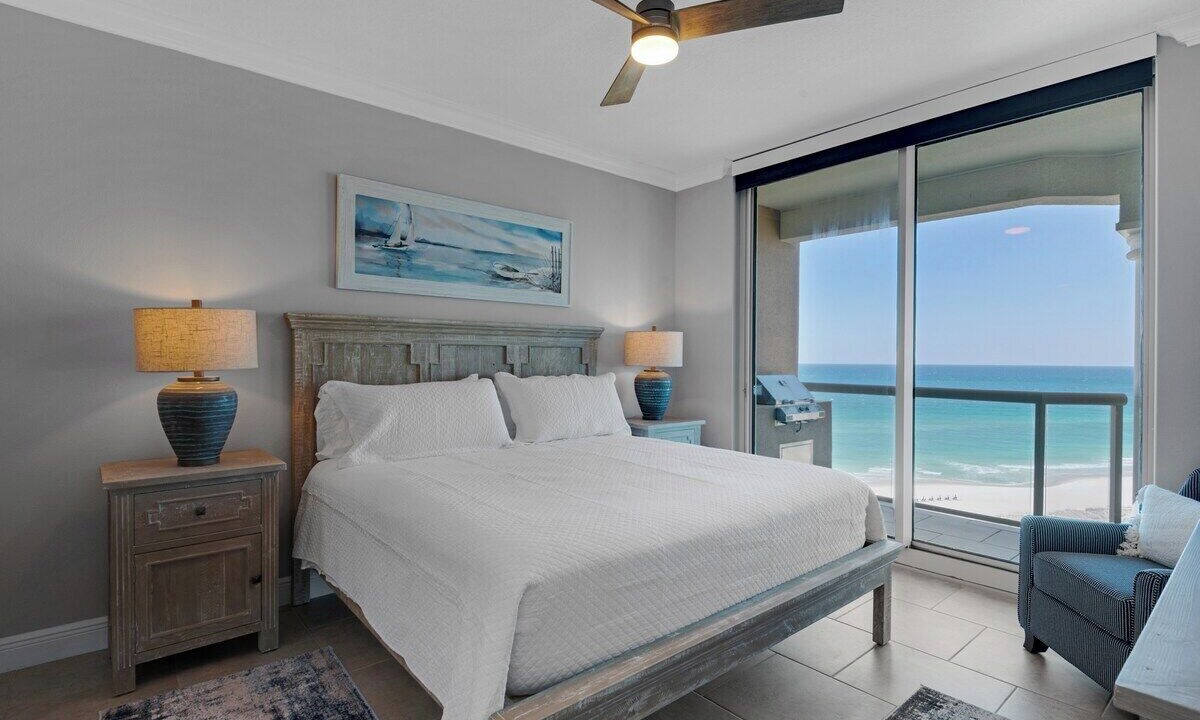 Photo of Bedroom in Pensacola Beach