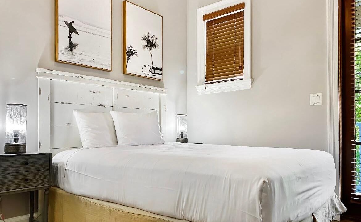 Photo of Bedroom in Baytowne Wharf