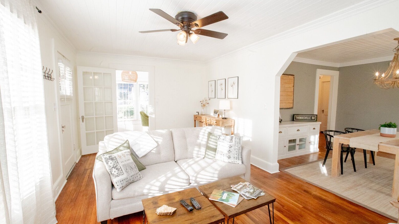 Photo of Livingroom in Thomasville