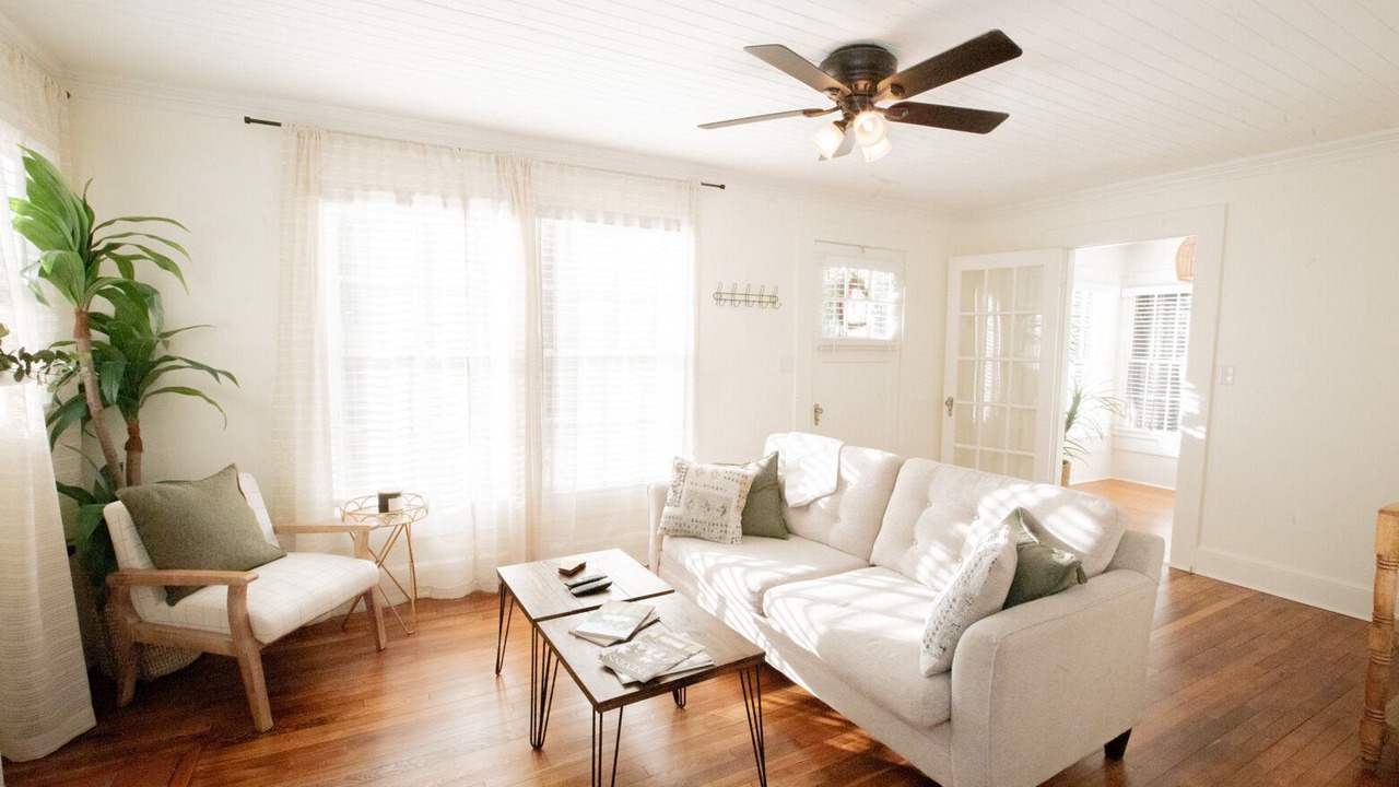 Photo of Livingroom in Thomasville