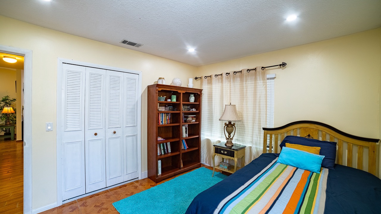 Photo of Bedroom in Winter Springs