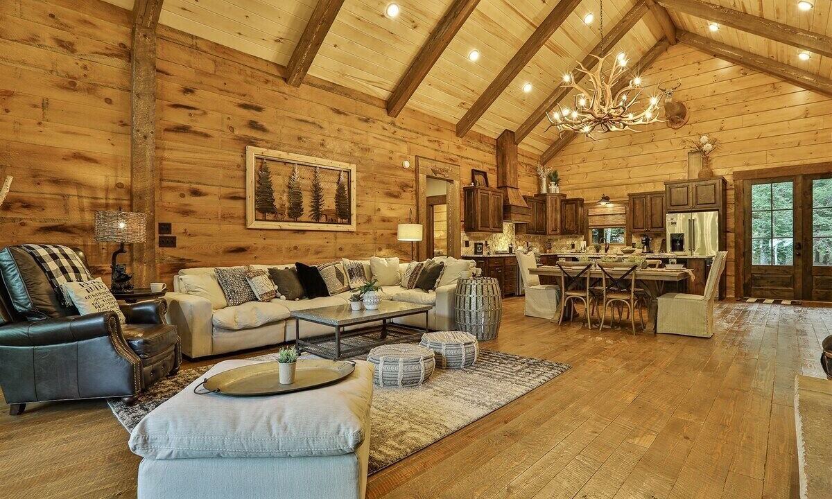 Photo of Others in Ellijay