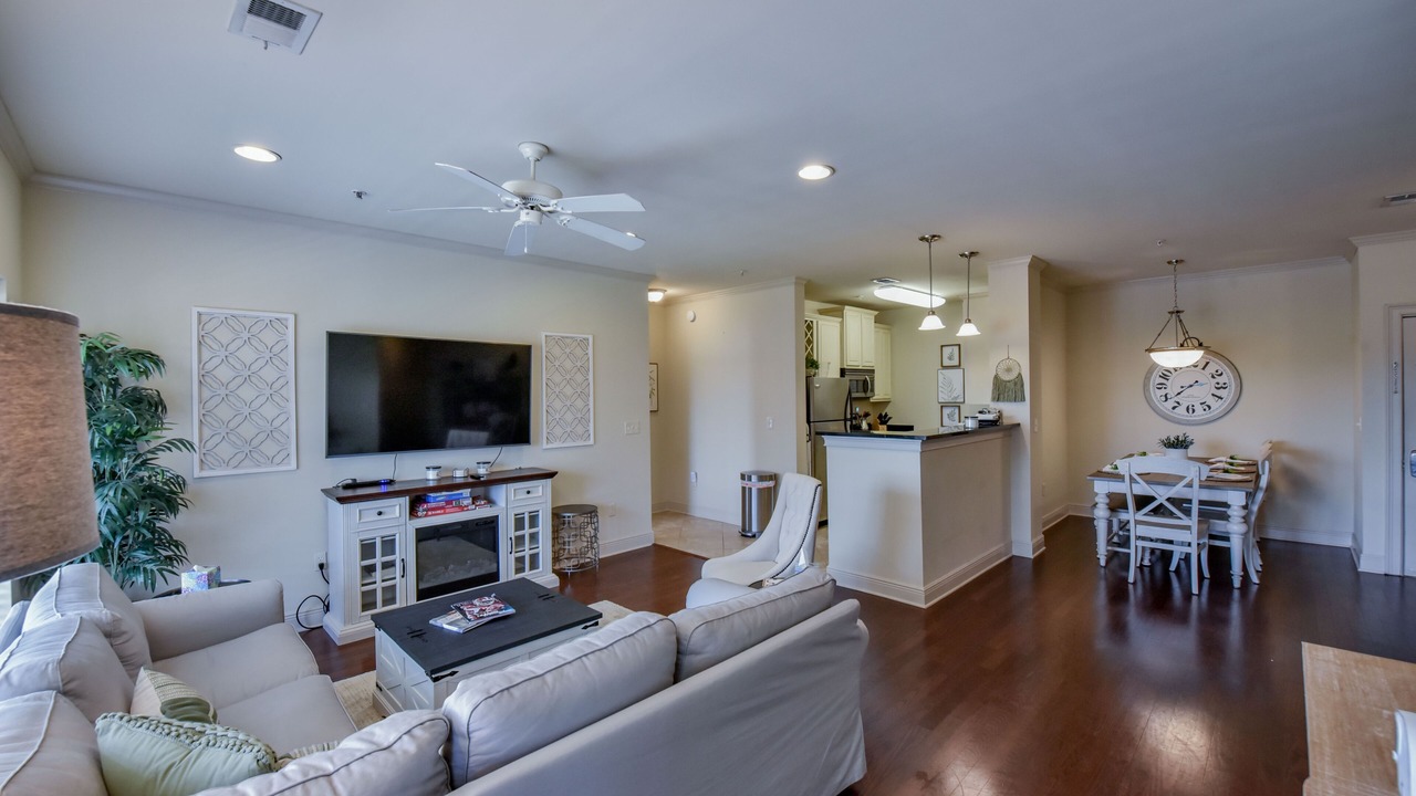 Photo of Livingroom in Tuscaloosa