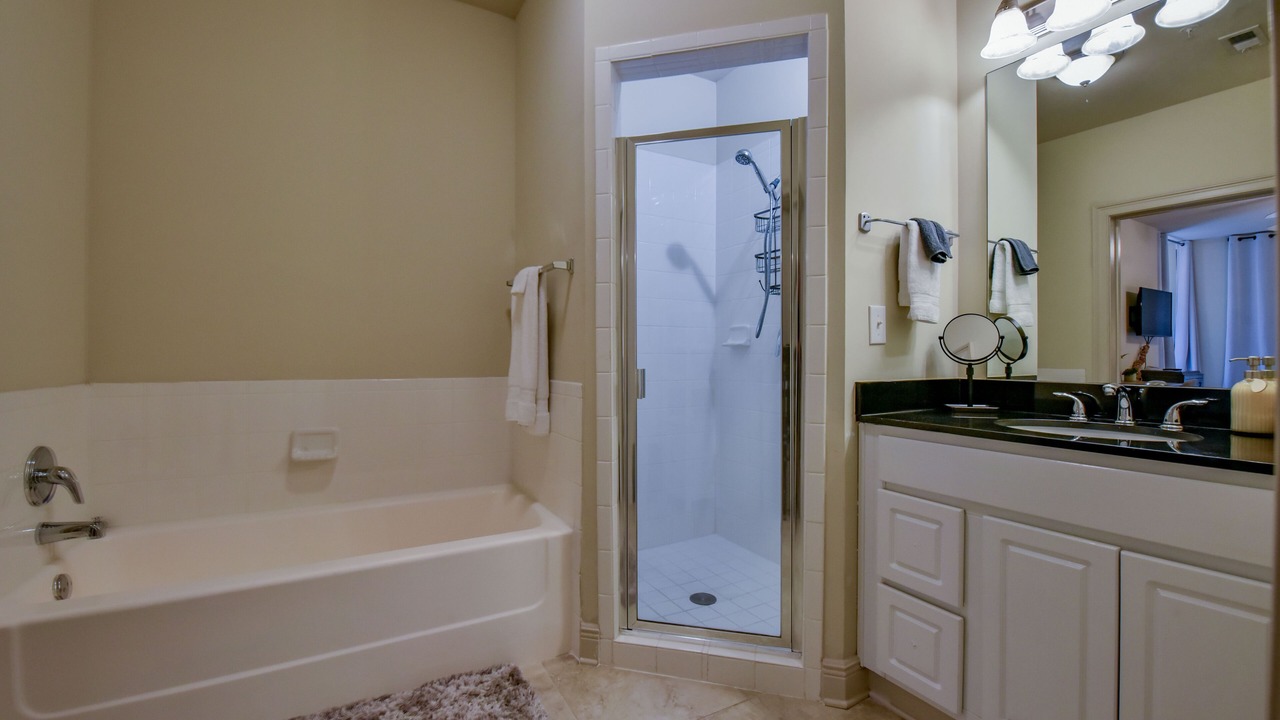 Photo of Bathroom in Tuscaloosa