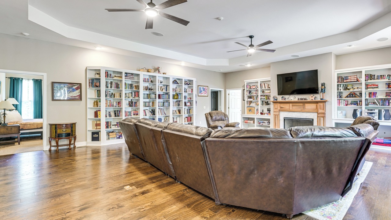 Photo of Livingroom in Houston County
