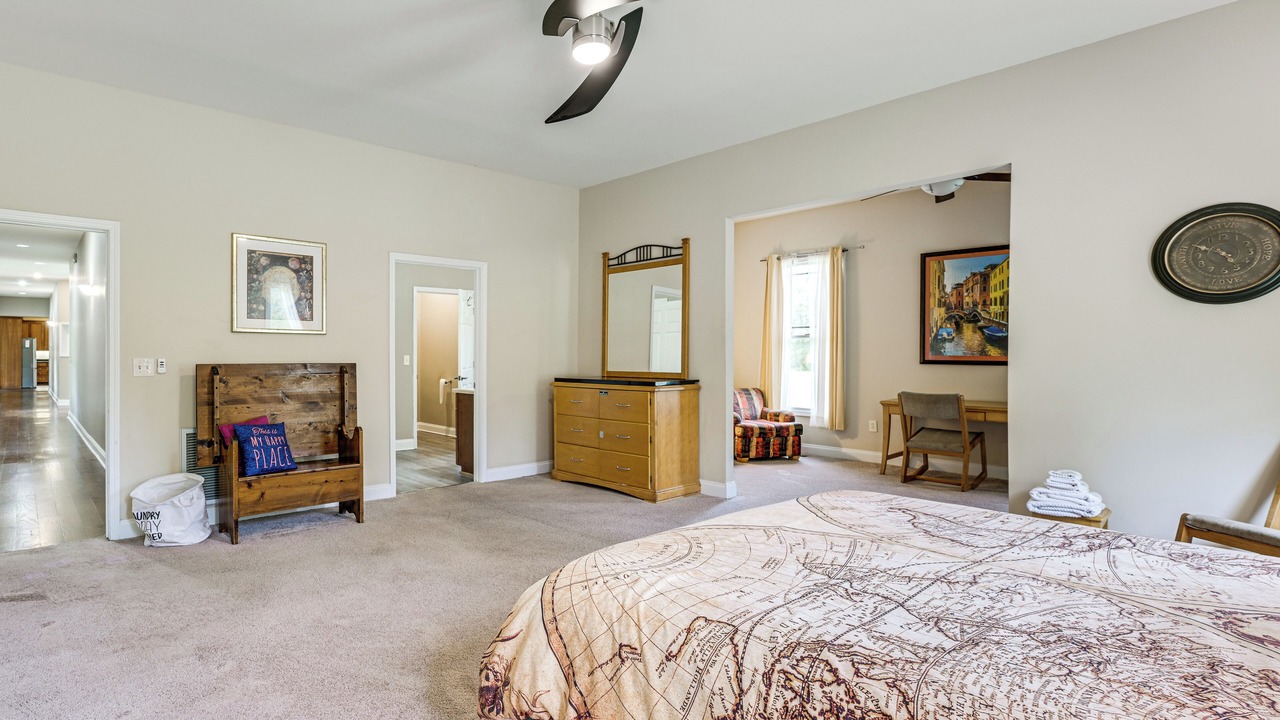Photo of Bedroom in Houston County