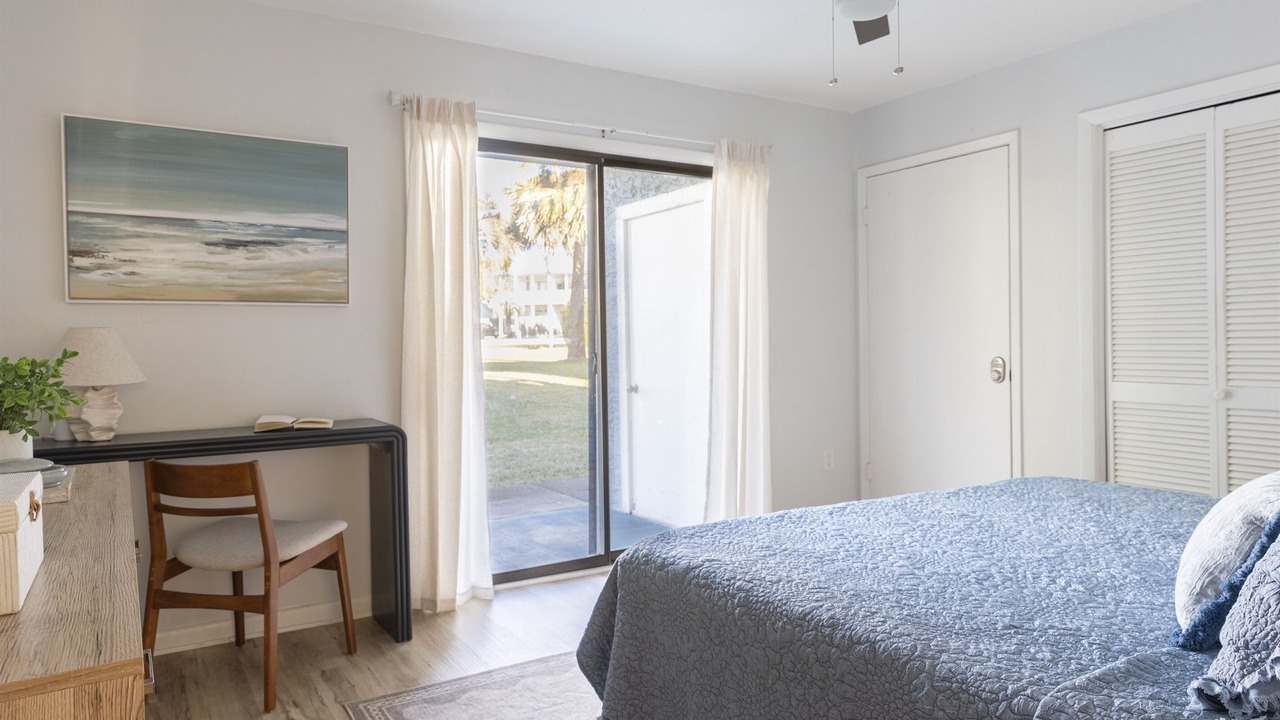 Photo of Bedroom in El Centro Beach