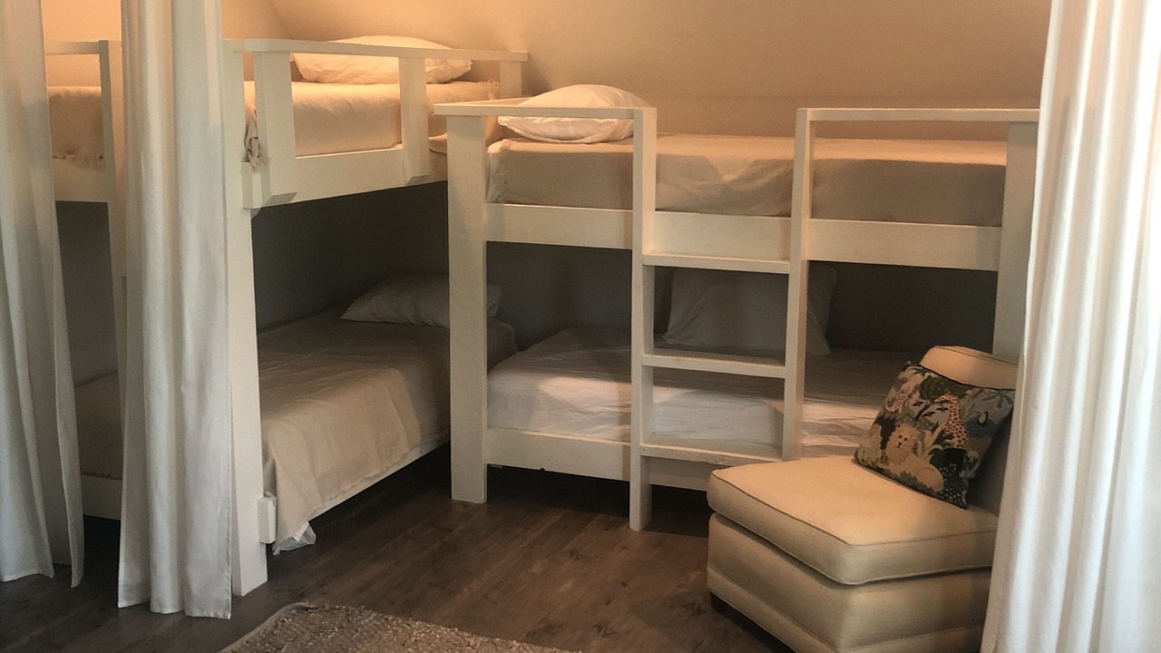 Photo of Bedroom in Northport