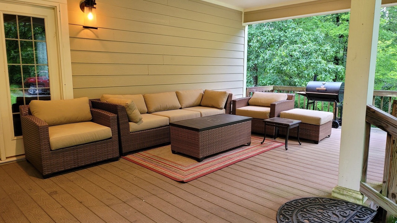 Photo of Patio Balcony in Guntersville