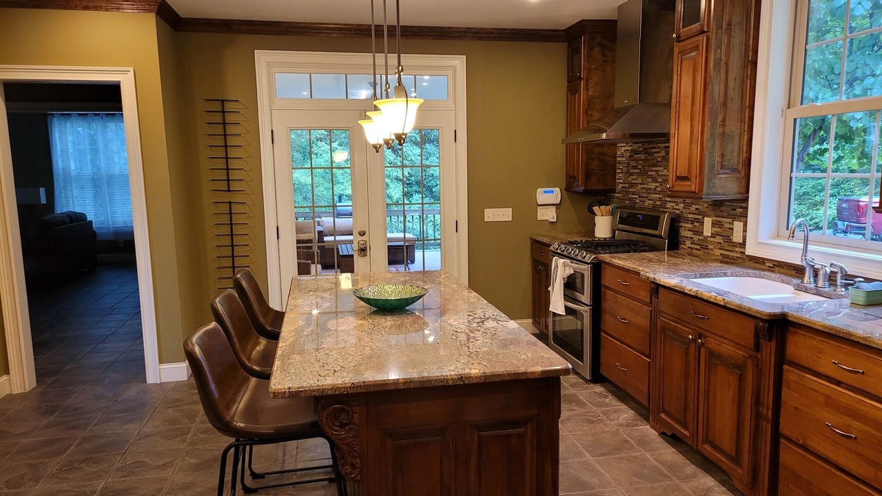 Photo of Kitchen in Guntersville