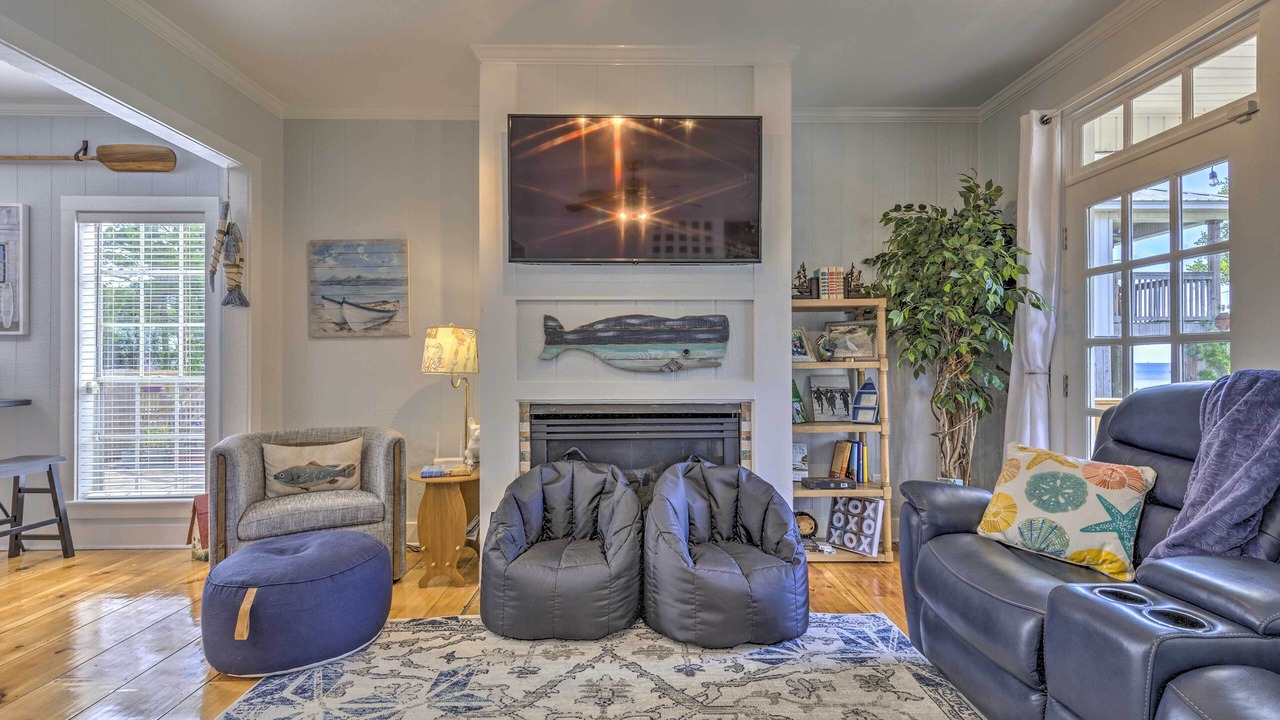 Photo of Bedroom in Dauphin Island