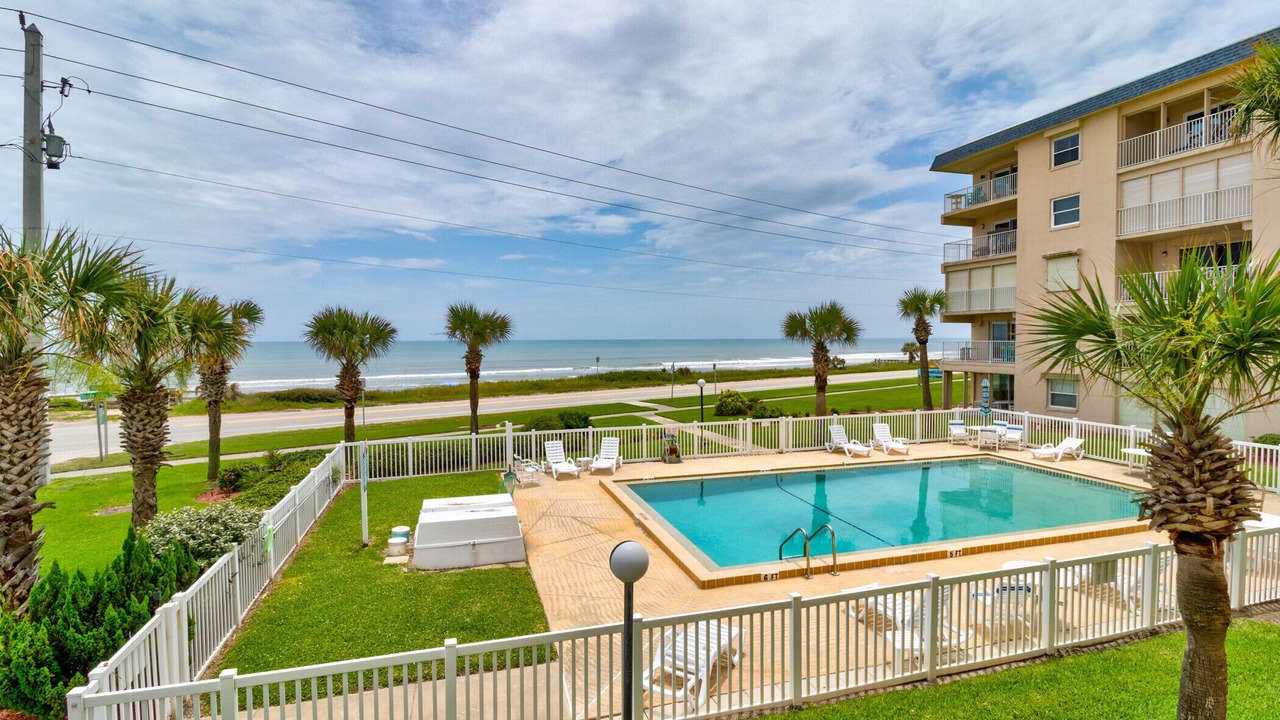 Photo of Outdoor in Ocean Breeze Circle