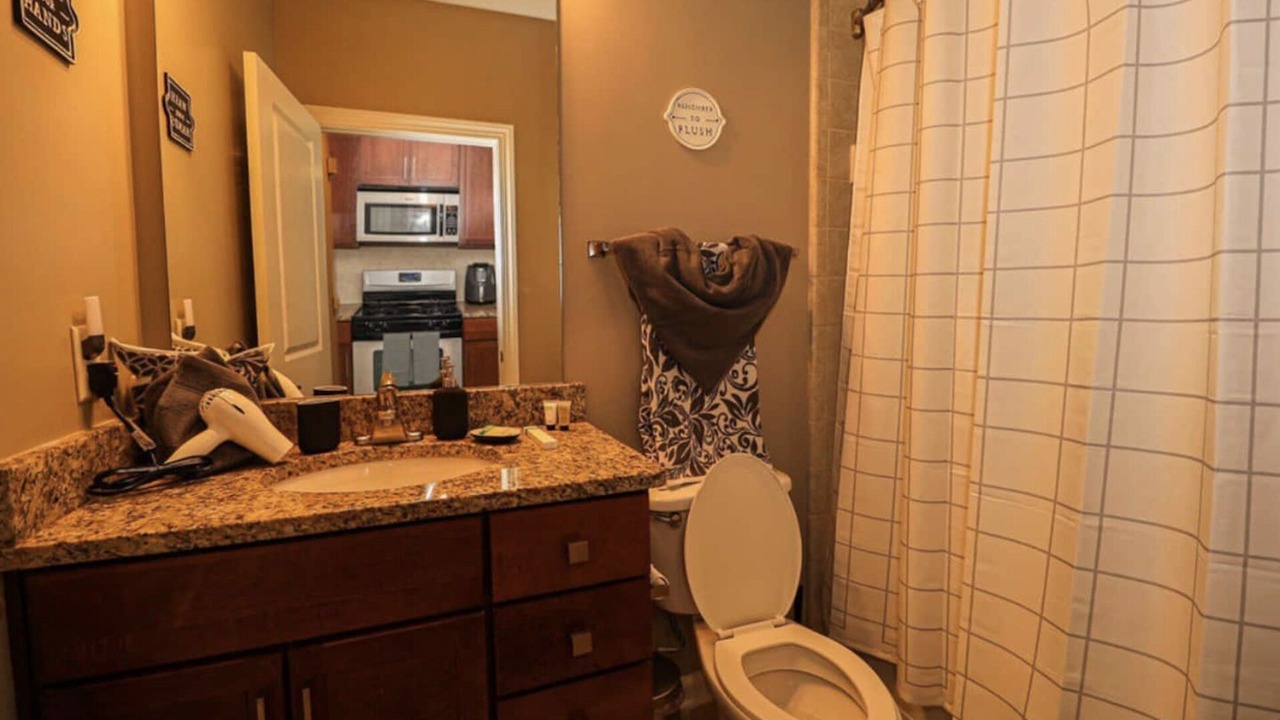 Photo of Bathroom in Lindridge-Martin Manor