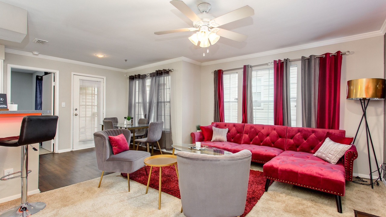 Photo of Livingroom in Buford Highway