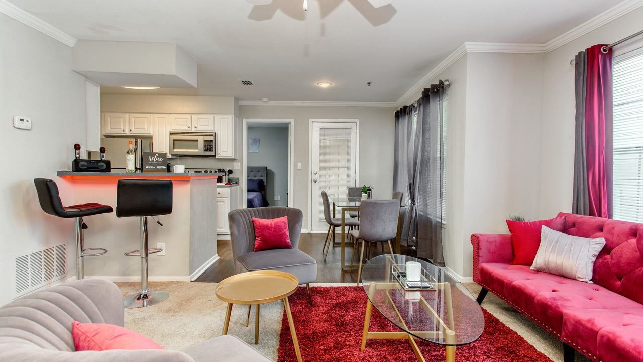 Photo of Livingroom in Buford Highway