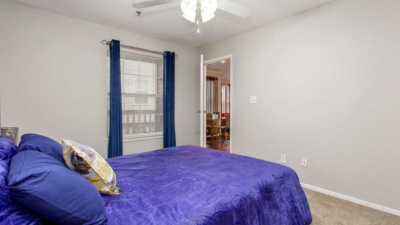 Photo of Bedroom in Buford Highway