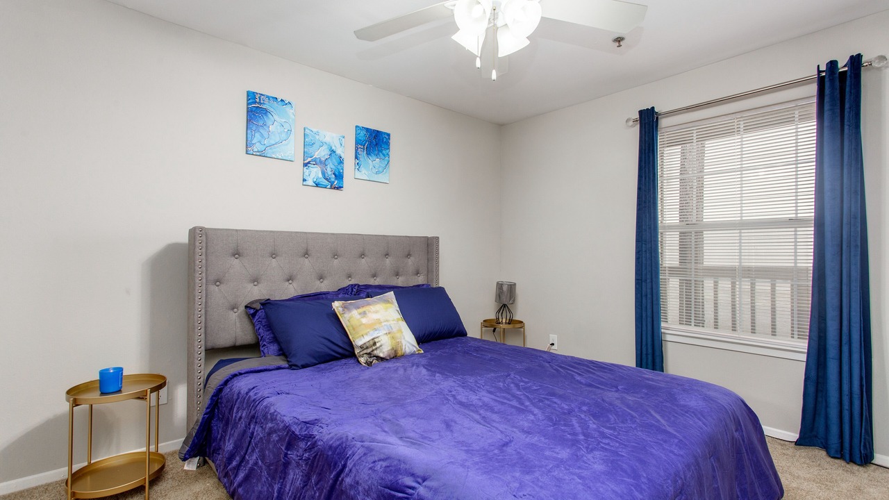 Photo of Bedroom in Buford Highway