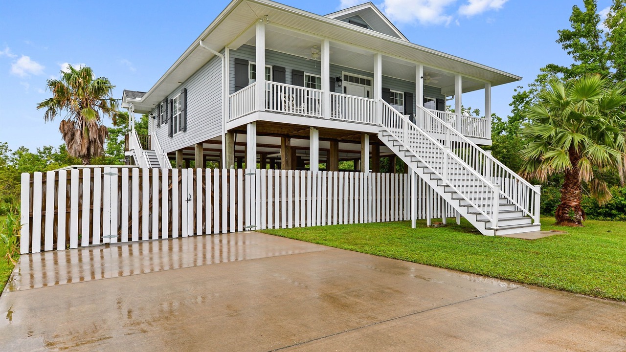 Photo of Outdoor in Waveland