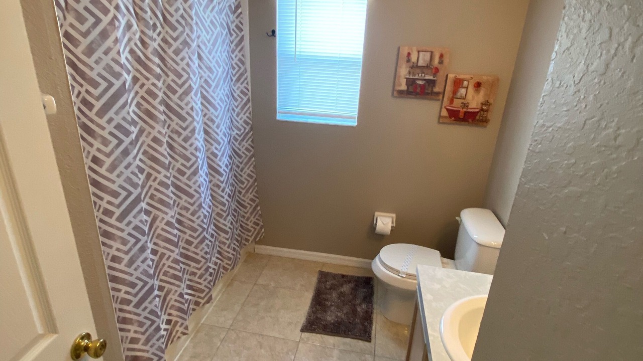 Photo of Bathroom in Highlands Reserve