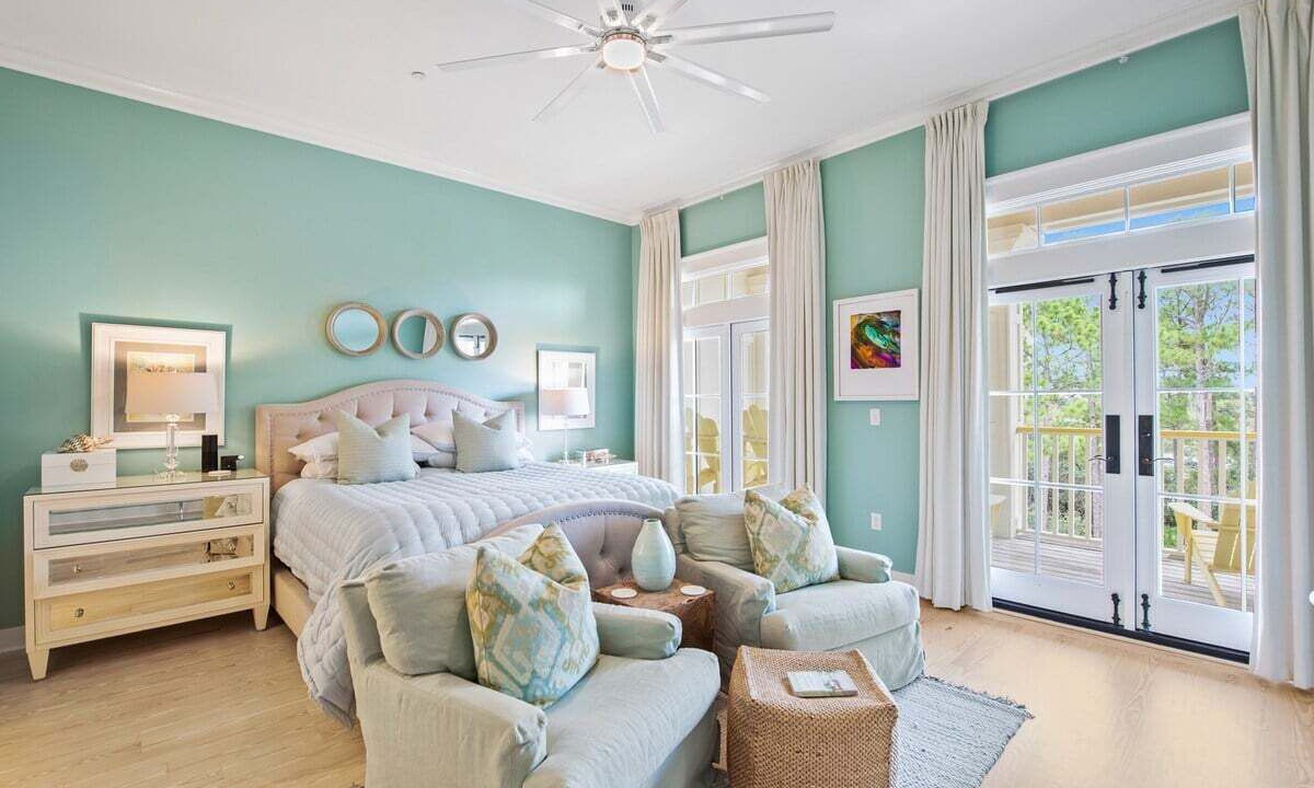 Photo of Bedroom in Beach District