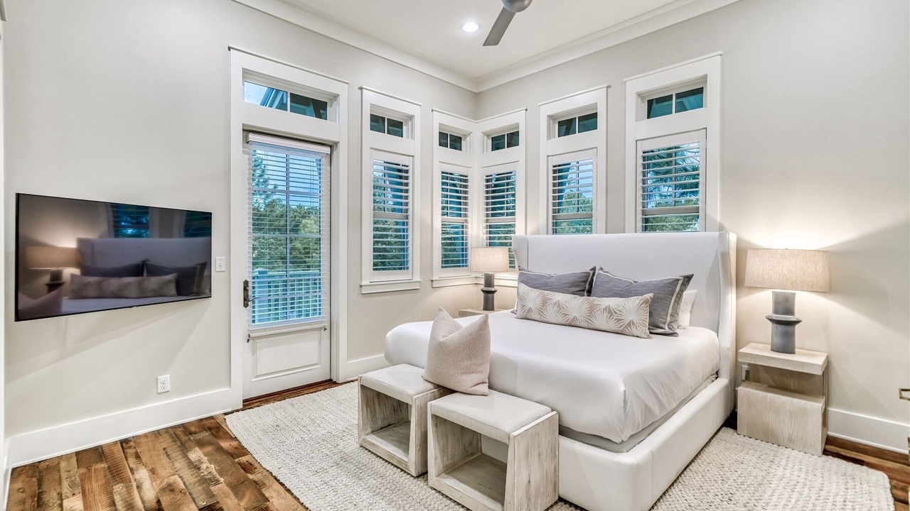Photo of Bedroom in Forest District