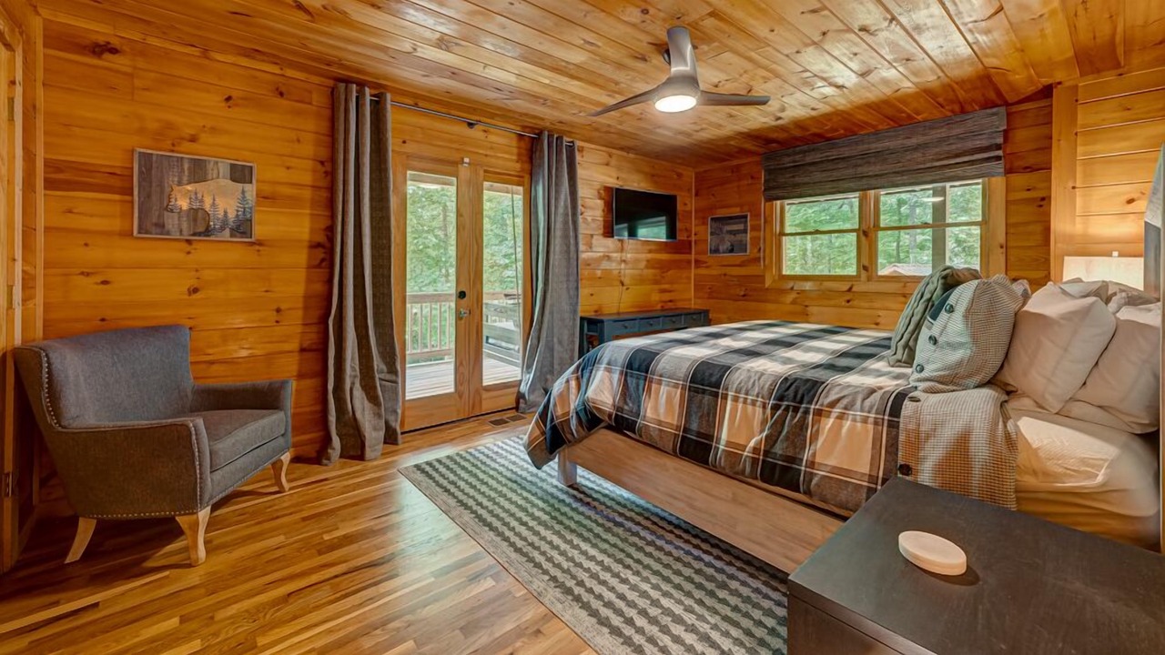Photo of Bedroom in My Mountain