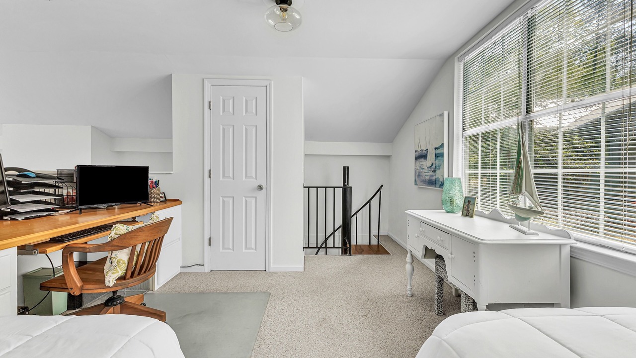 Photo of Bedroom in Pleasure Point