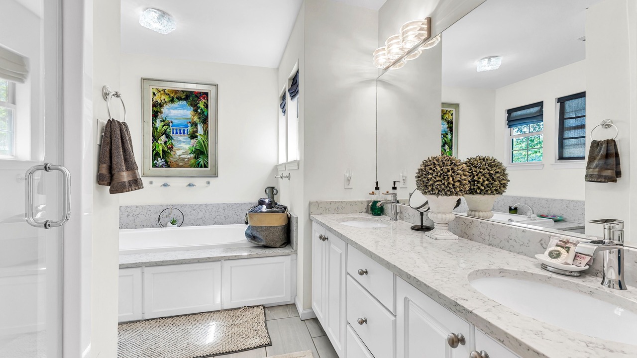 Photo of Bathroom in Pleasure Point