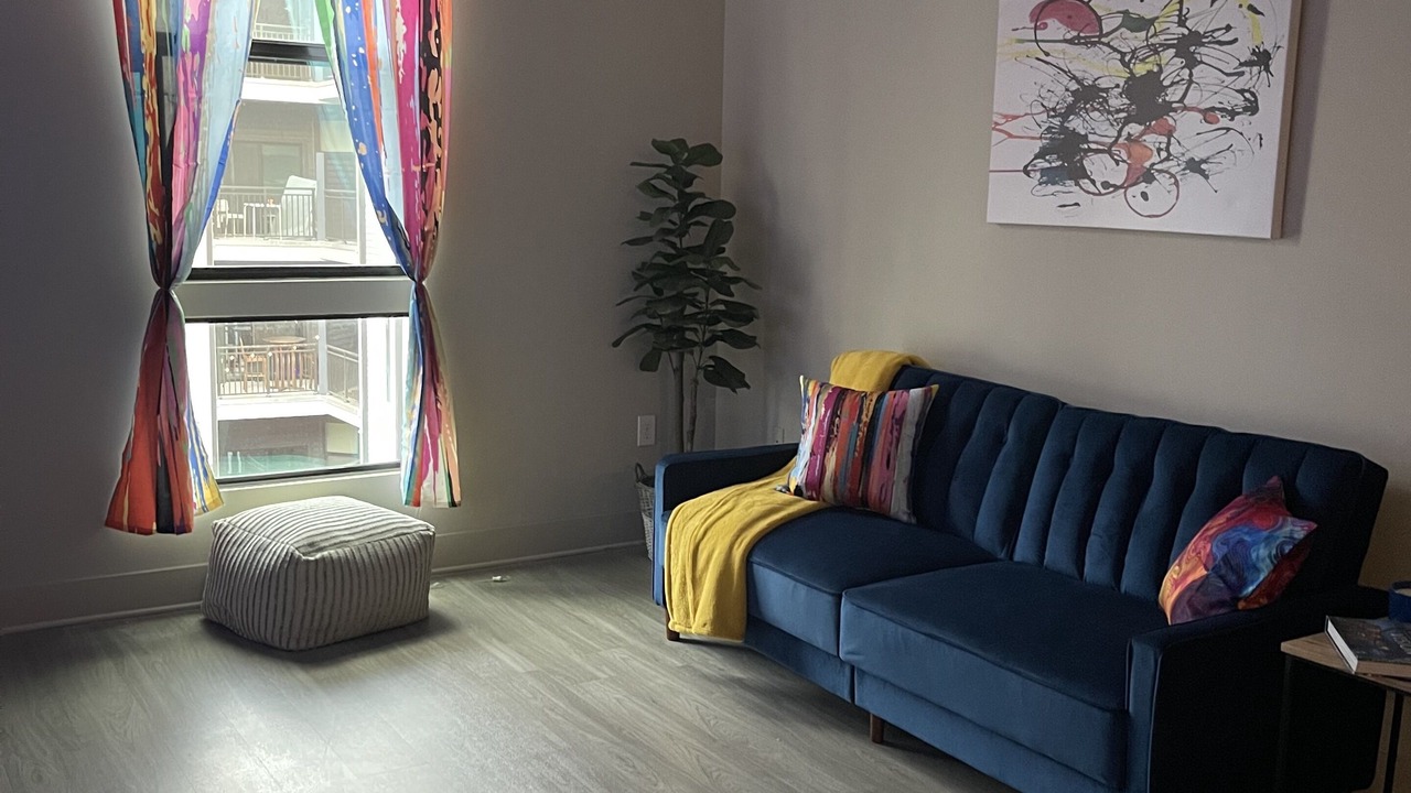 Photo of Livingroom in Westside