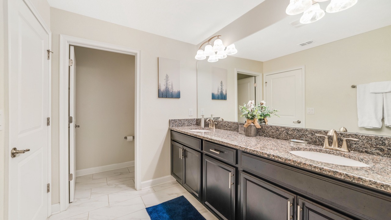 Photo of Bathroom in Davenport