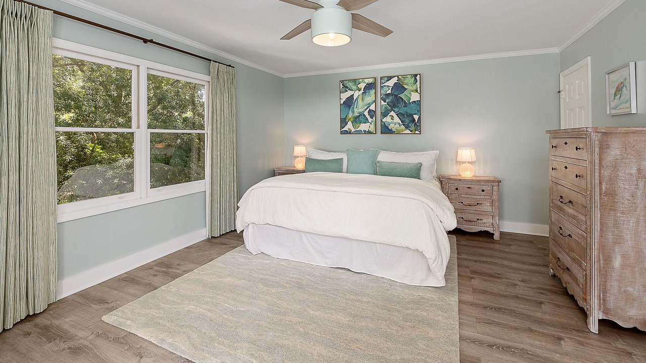 Photo of Bedroom in East Beach