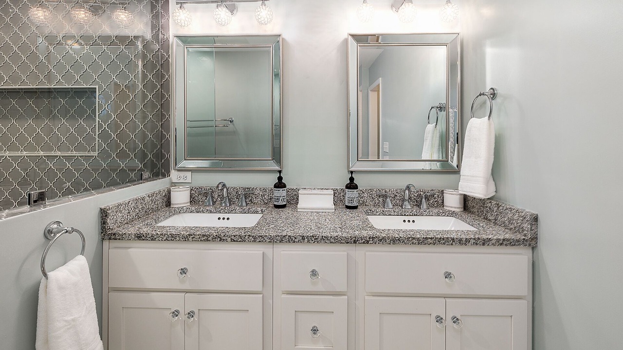 Photo of Bathroom in East Beach