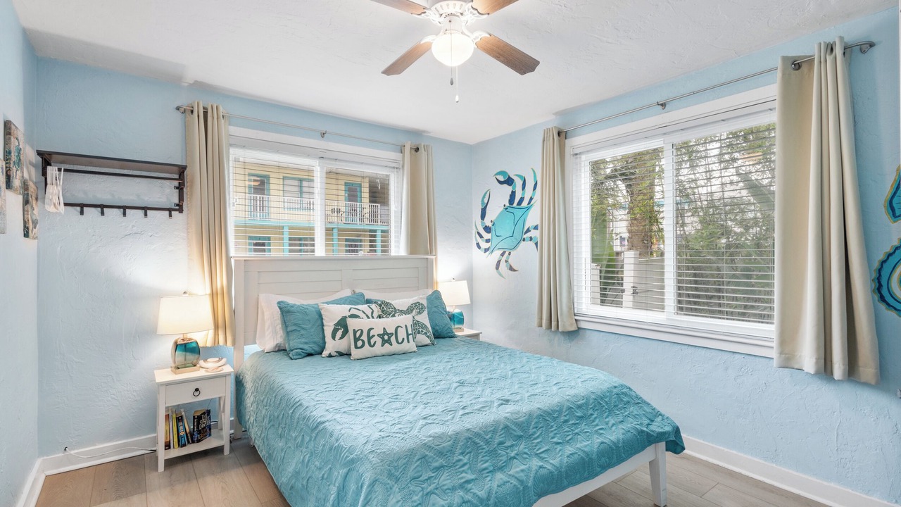 Photo of Bedroom in South Peninsula Historic District