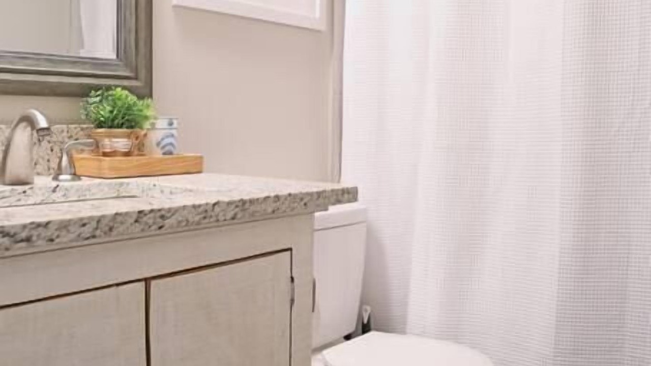 Photo of Bathroom in Dauphin Island
