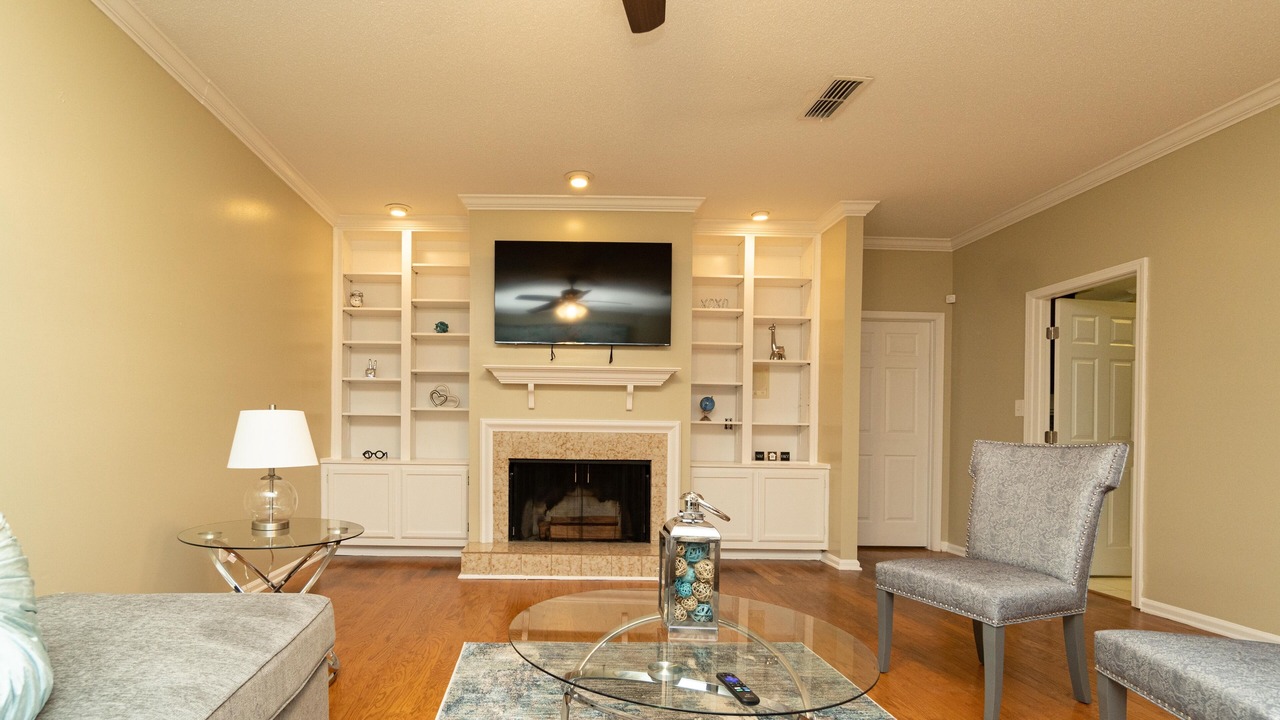 Photo of Livingroom in Montgomery