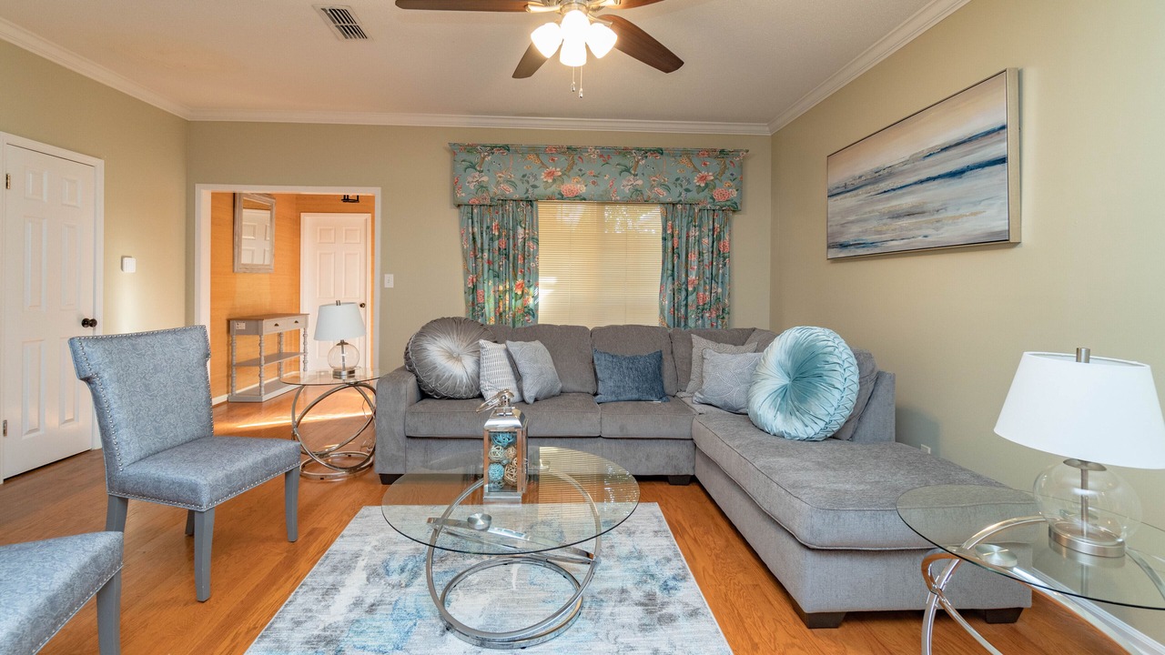 Photo of Livingroom in Montgomery