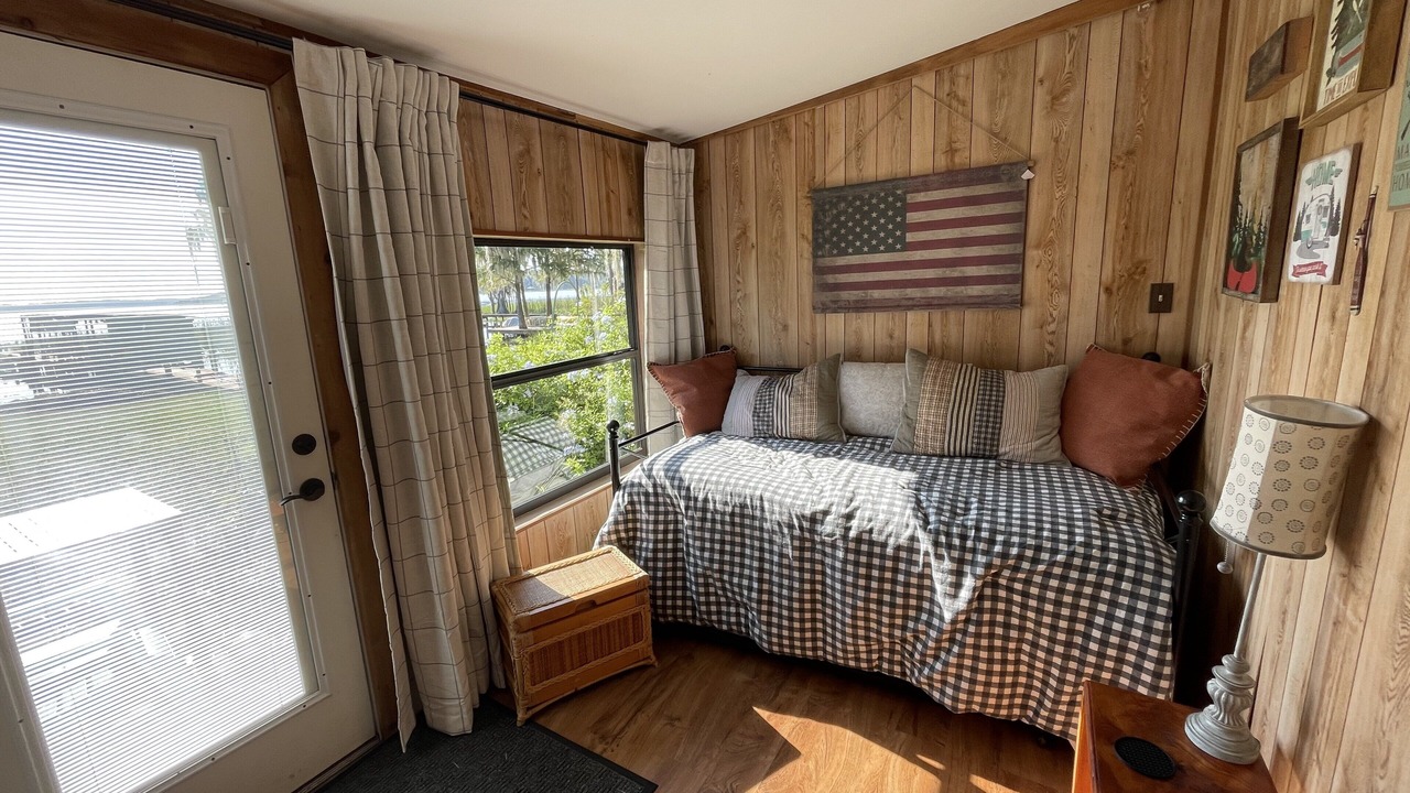 Photo of Bedroom in Melrose