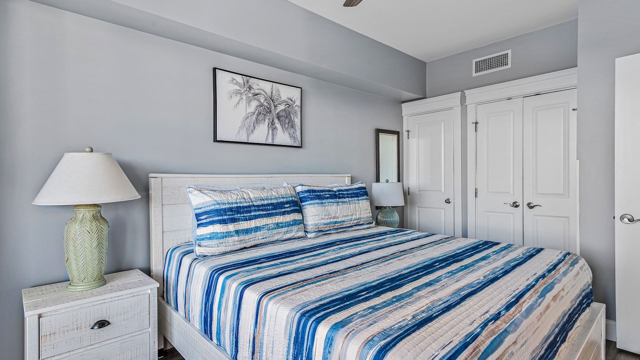 Photo of Bedroom in Baytowne Wharf