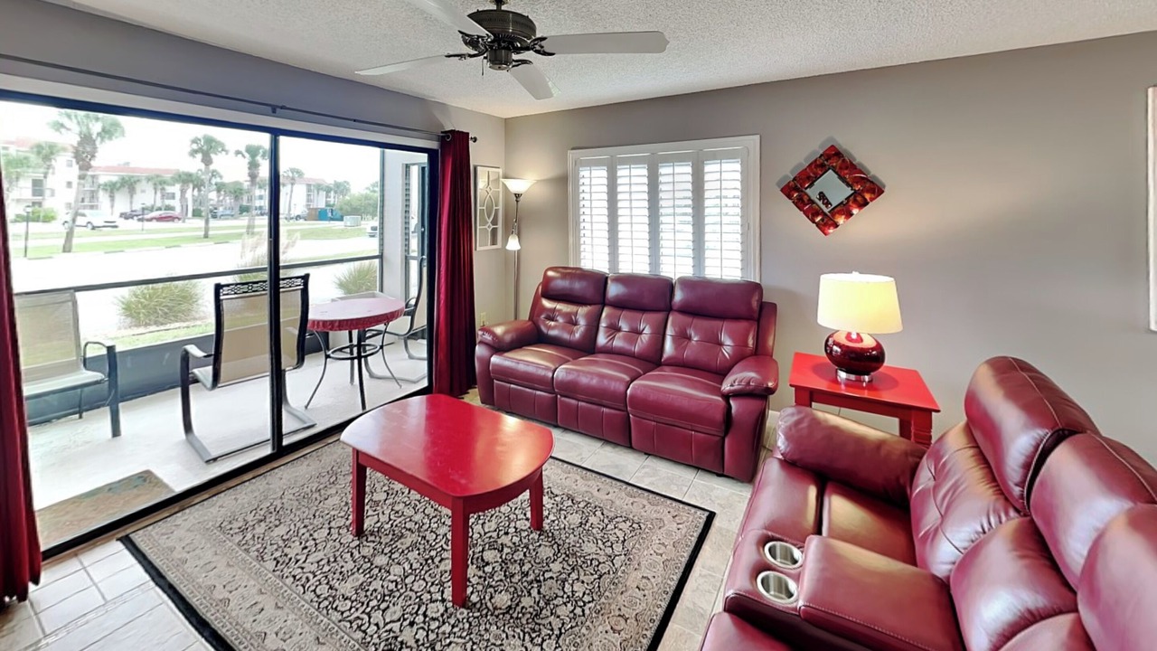 Photo of Livingroom in Butler Beach