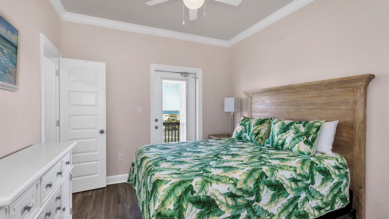 Photo of Bedroom in Dauphin Island