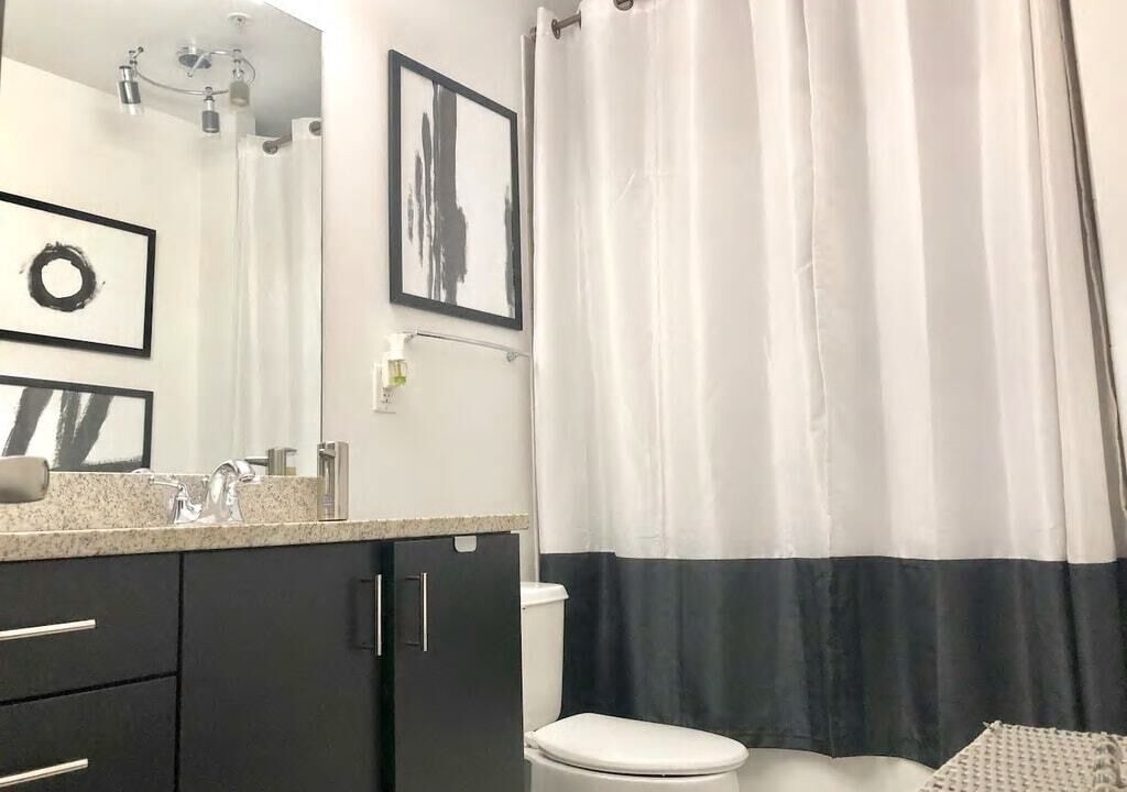 Photo of Bathroom in Midtown