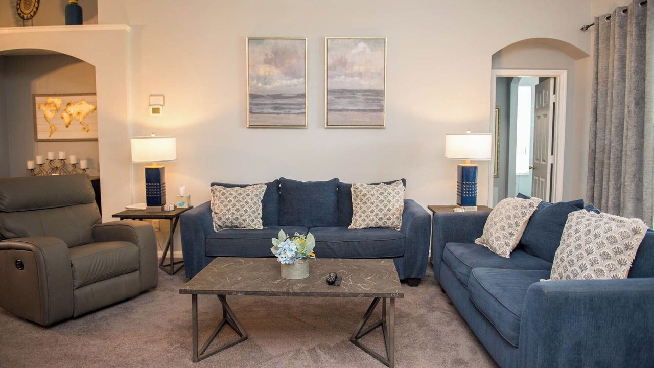 Photo of Livingroom in Windsor Palms