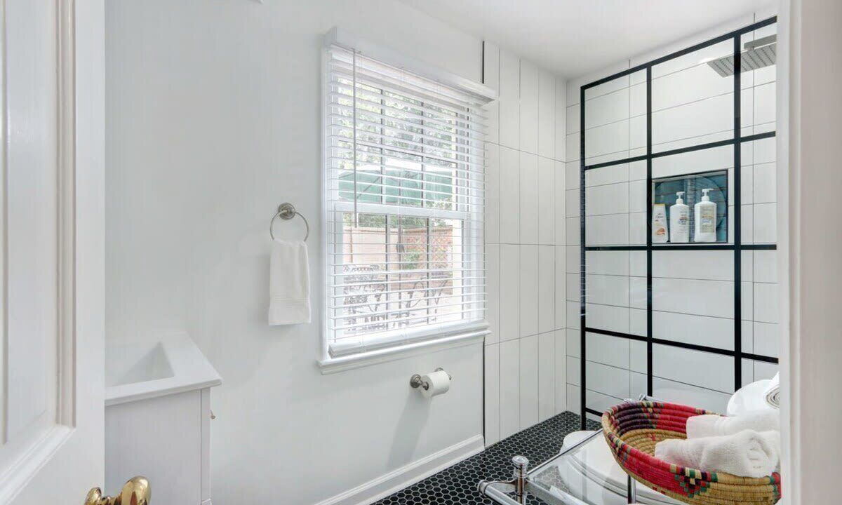 Photo of Bathroom in Historic Downtown Savannah