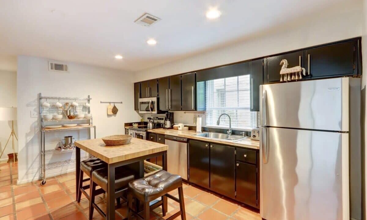 Photo of Kitchen in Historic Downtown Savannah